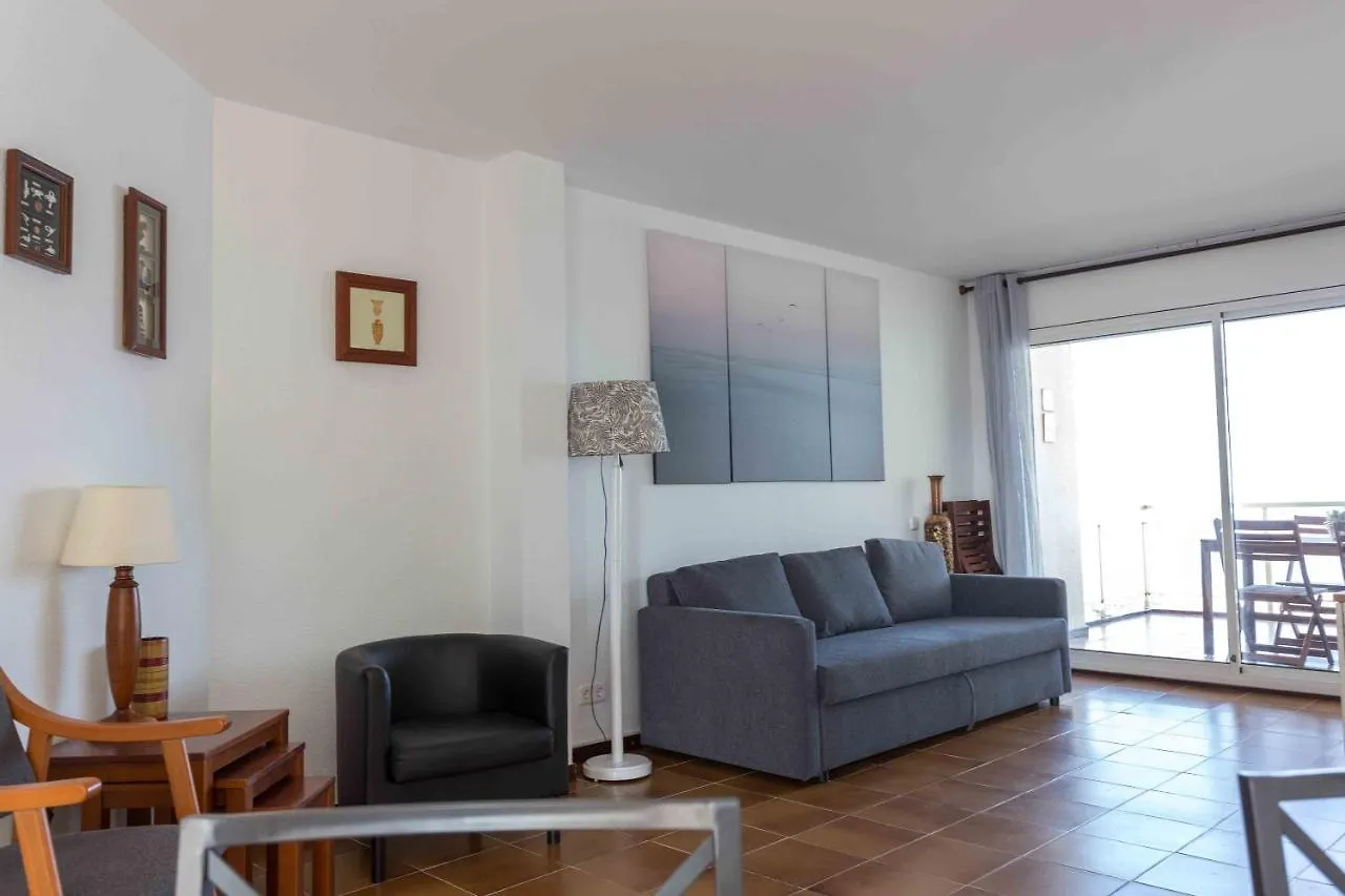 アパート Primerisima Linea De Mar. Hutg 038644-53 L' Escala